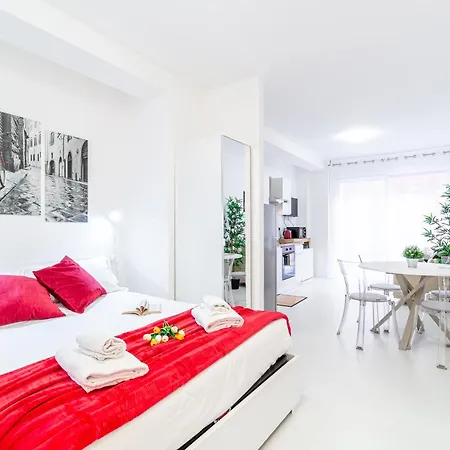 Familybo Mascarella Апартаменты Болонья